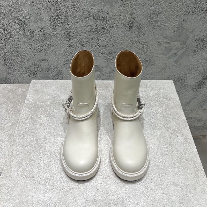 b0tt*ga Ven*ta boots